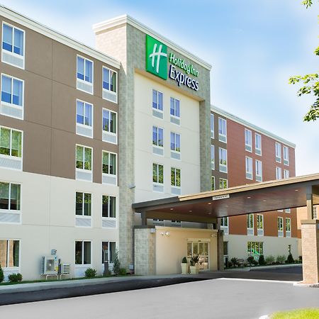 Holiday Inn Express Chelmsford By Ihg Dış mekan fotoğraf