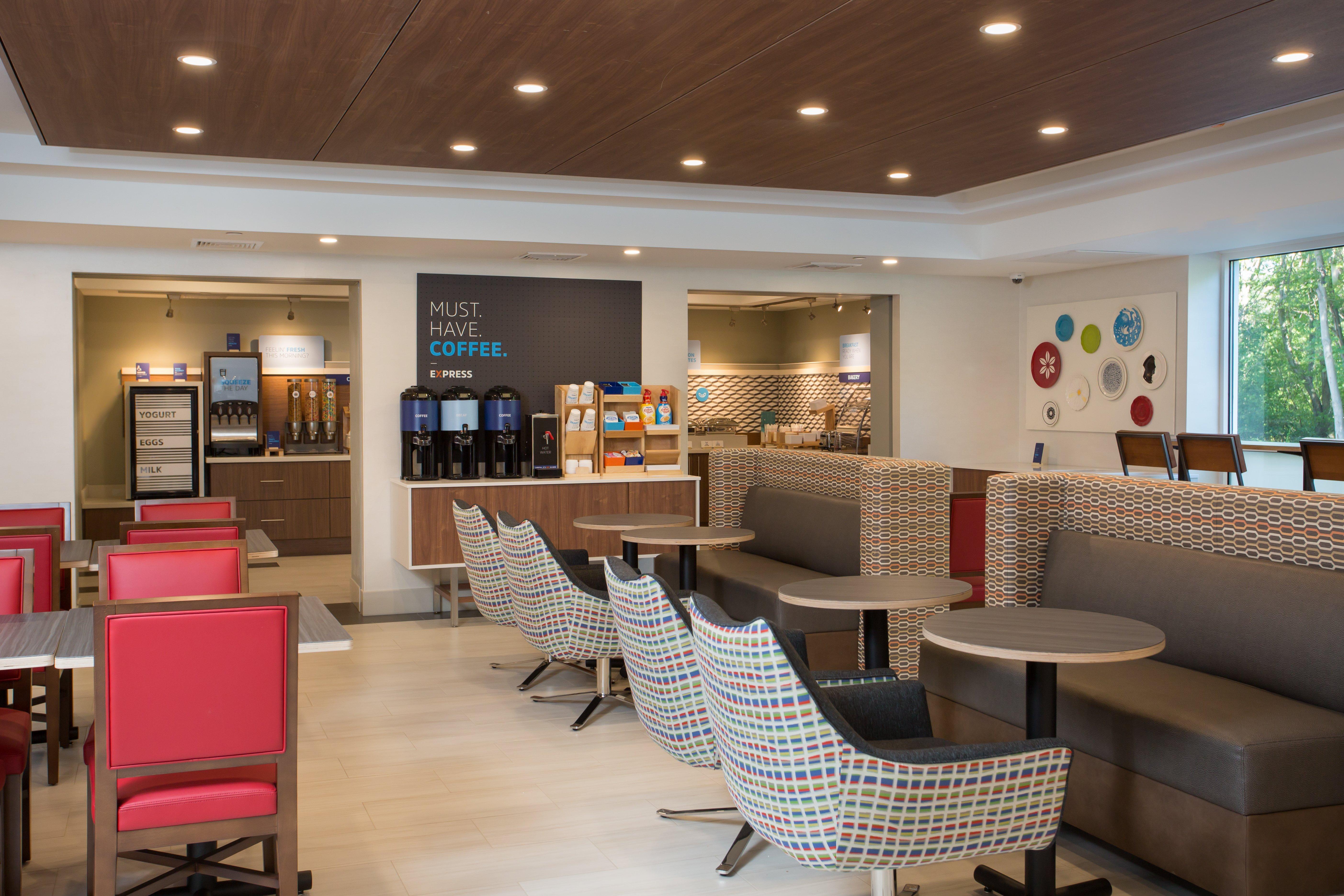 Holiday Inn Express Chelmsford By Ihg Dış mekan fotoğraf