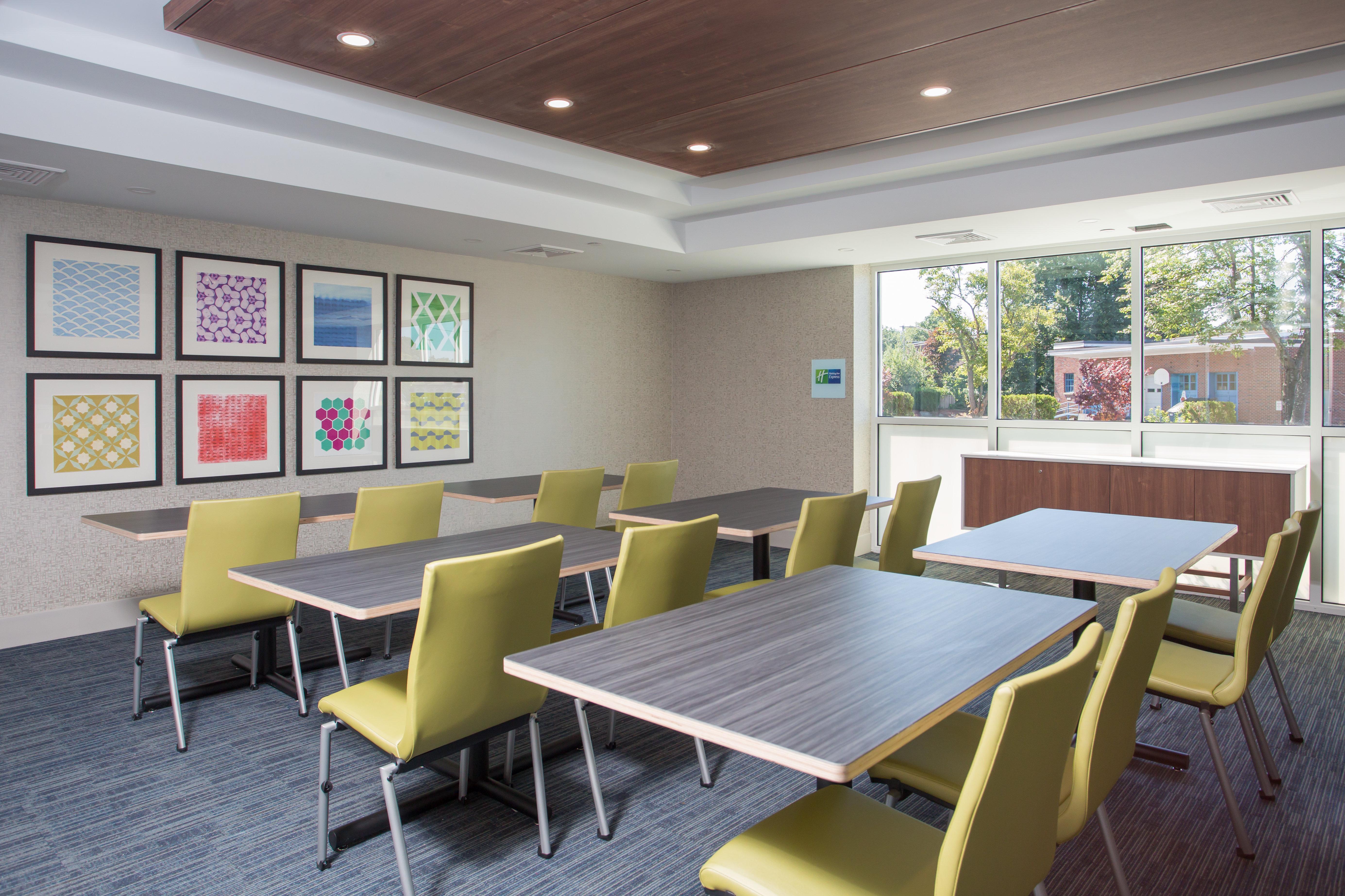Holiday Inn Express Chelmsford By Ihg Dış mekan fotoğraf