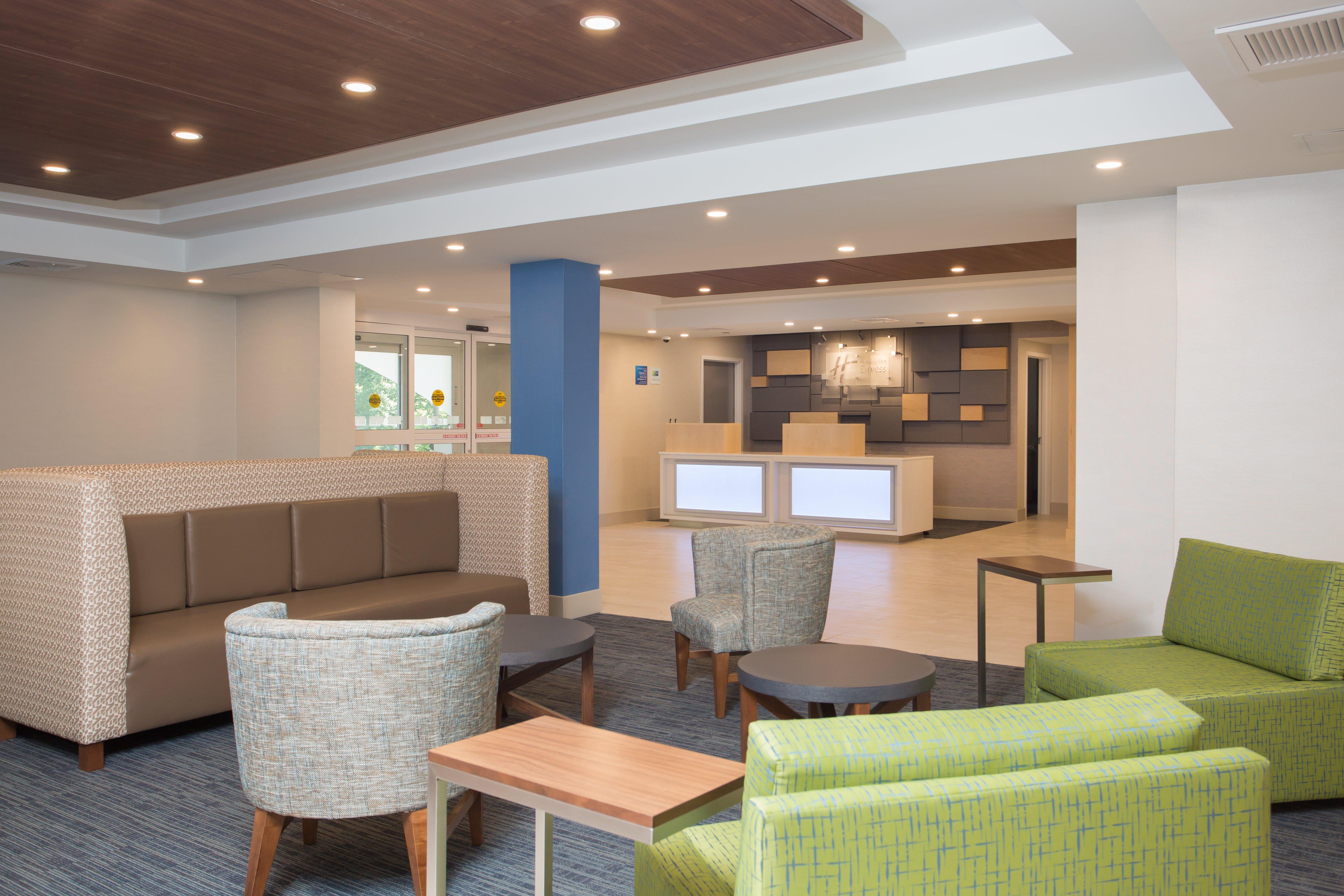 Holiday Inn Express Chelmsford By Ihg Dış mekan fotoğraf